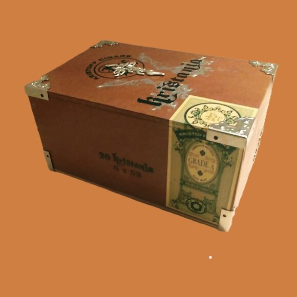 Suenos de Saundra Upcycled, Extremely Rare Kristoff Cigar Box, Storage/Stash Box - Picture 4 of 12